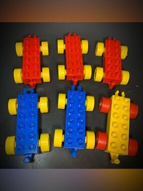 Vintage Lego Duplo - Lot Of 6 Train Base Car Red Yellow Blue